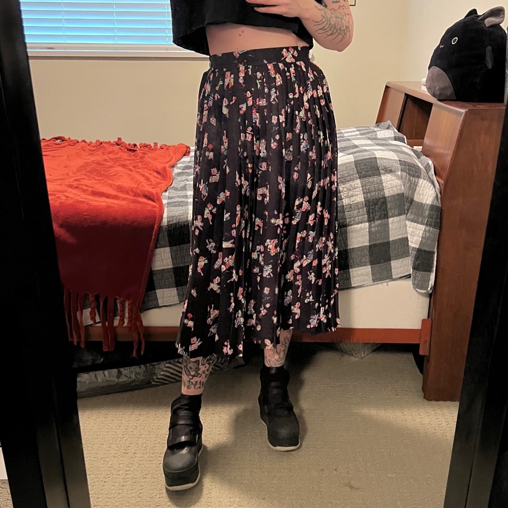 Margiela Anime Girl Pleated Midi Skirt - Picture 2 of 10